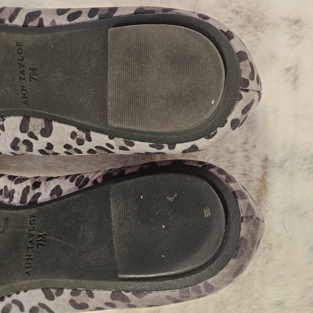 Ann Taylor Women's Gray Cheetah Leather Ballet Flats 7M Slip-on Career Mob Wife - Picture 8 of 10